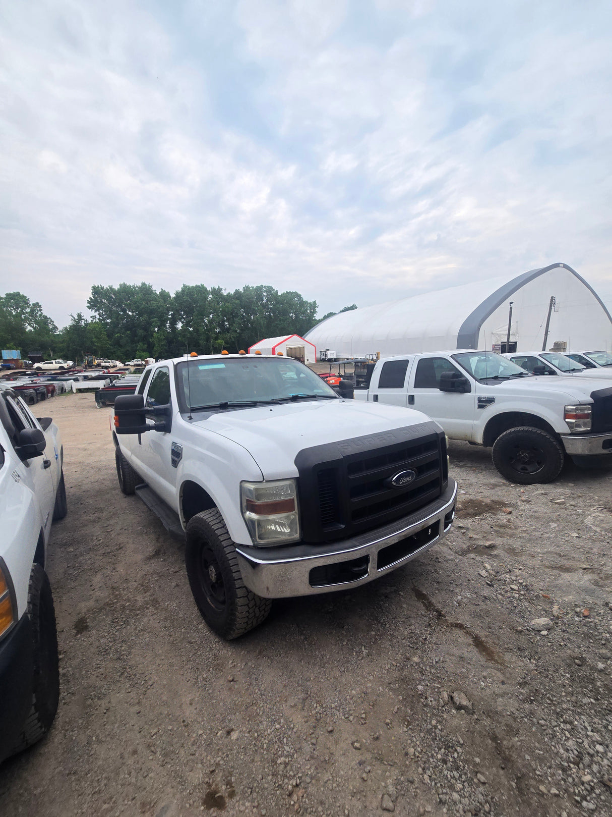 2010 Ford F-250 Extended Cab Long Bed Super Duty 4x4 - FULL PART OUT