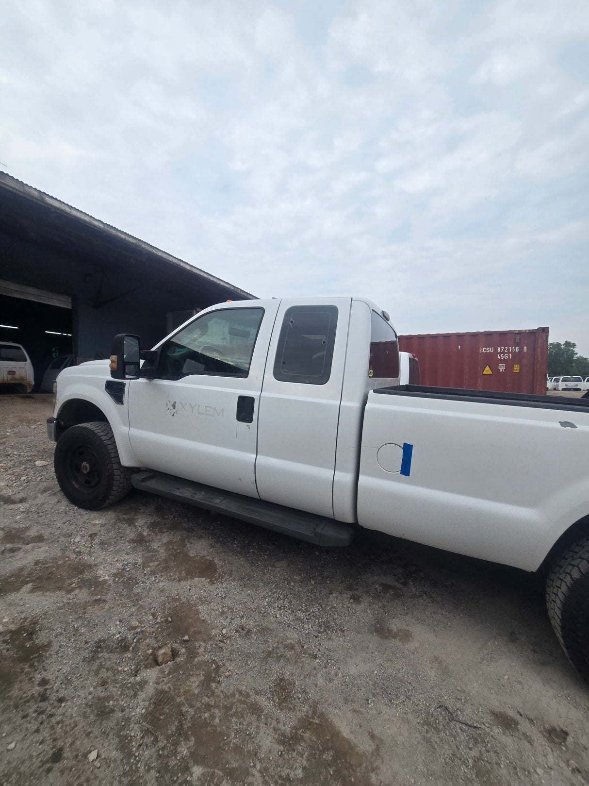 2010 Ford F-250 Extended Cab Long Bed Super Duty 4x4 - FULL PART OUT
