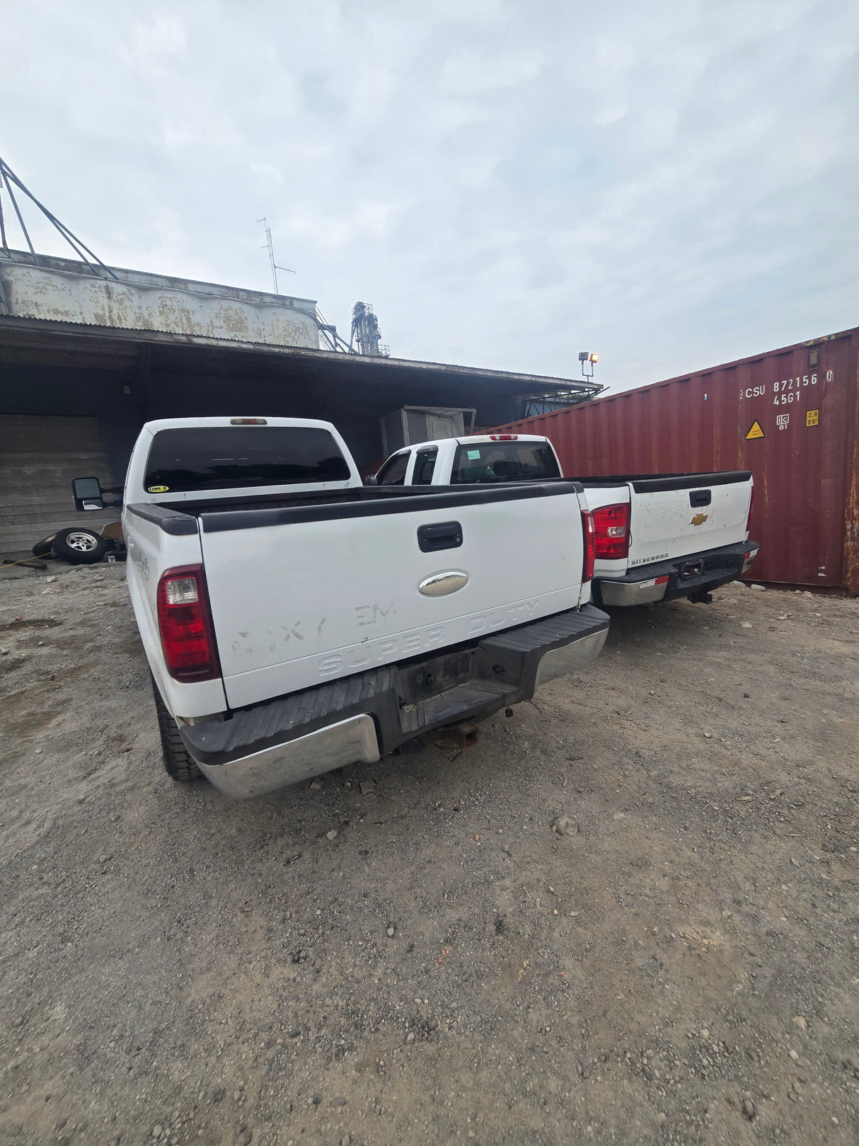 2010 Ford F-250 Extended Cab Long Bed Super Duty 4x4 - FULL PART OUT