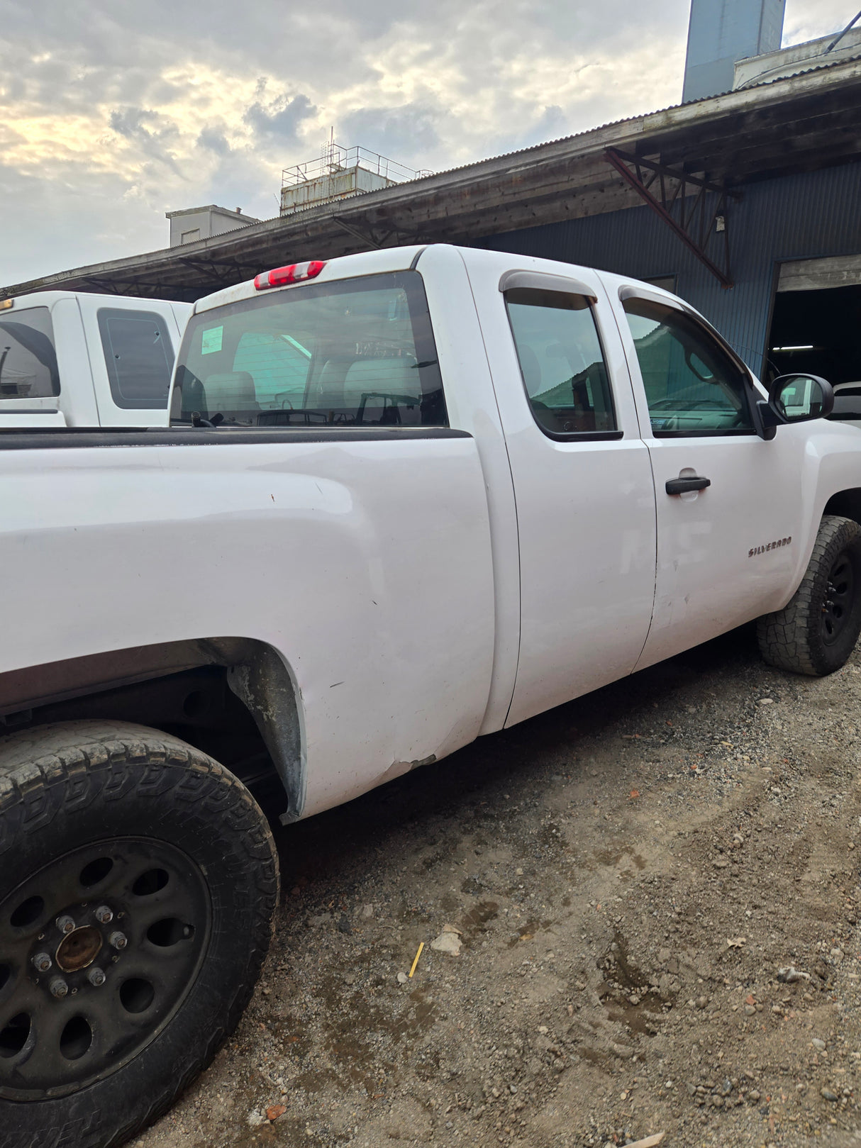 2013 Chevrolet Silverado 1500HD Extended Cab Short Bed 6.5' - FULL PART OUT