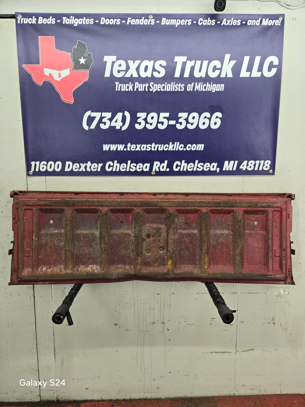 1973-1987 Chevrolet / GMC Square Body Tailgate C10 C15 C20 C25 C35 K10 K15 K20 K25 K35