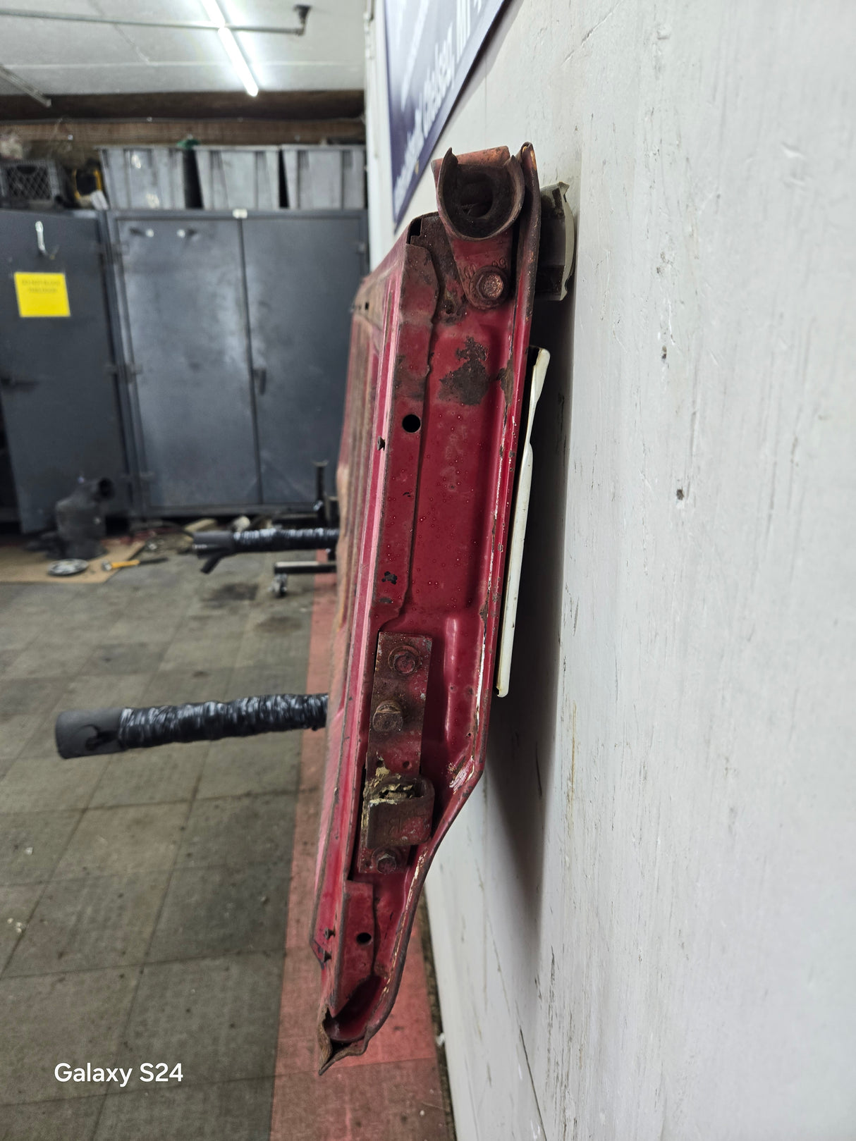 1973-1987 Chevrolet / GMC Square Body Tailgate C10 C15 C20 C25 C35 K10 K15 K20 K25 K35