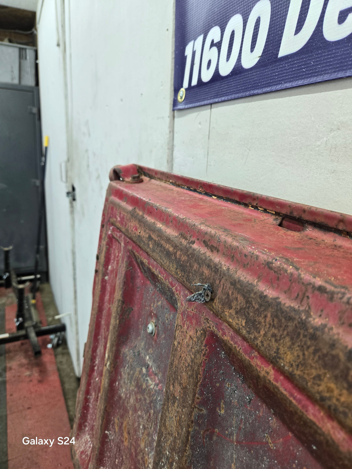 1973-1987 Chevrolet / GMC Square Body Tailgate C10 C15 C20 C25 C35 K10 K15 K20 K25 K35