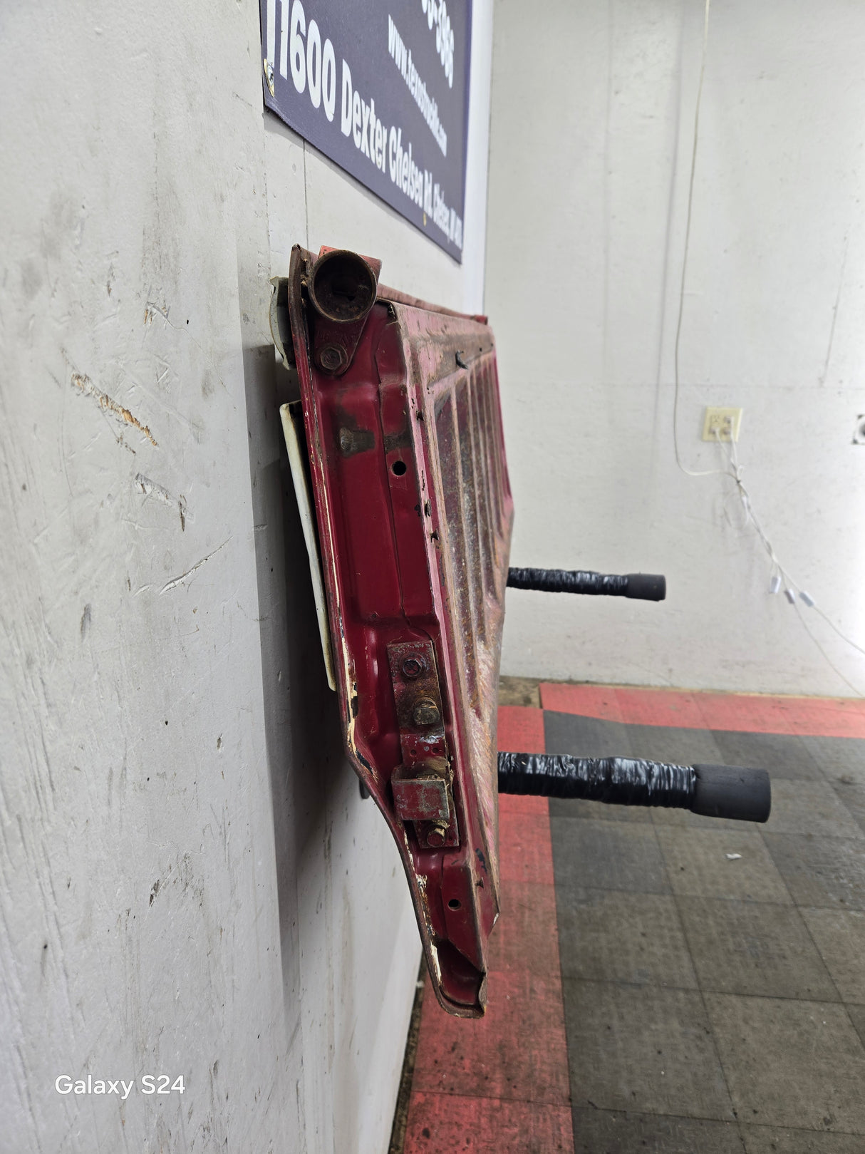 1973-1987 Chevrolet / GMC Square Body Tailgate C10 C15 C20 C25 C35 K10 K15 K20 K25 K35