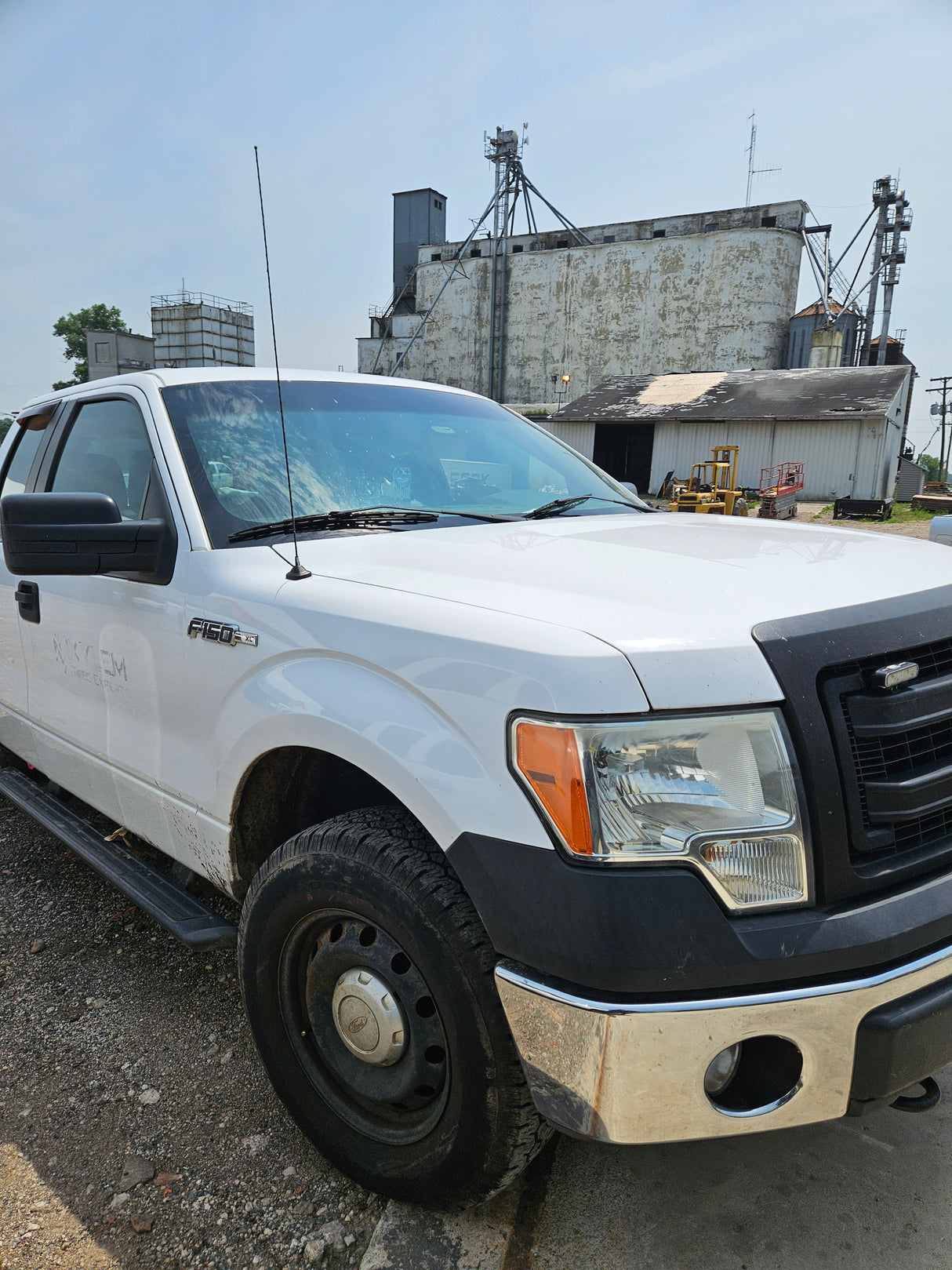 2010 Ford F-150 Extended Cab 6.5' Short Bed 4 Door  - FULL PART OUT