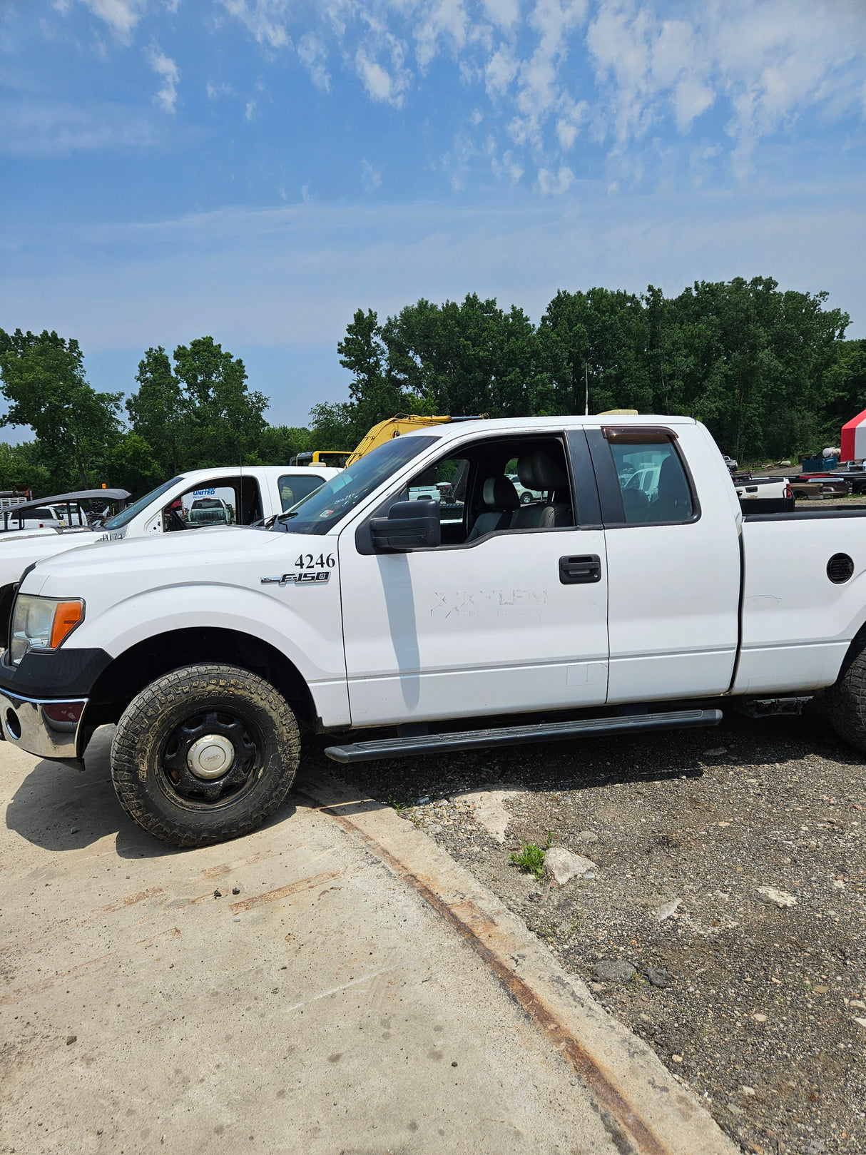 2010 Ford F-150 Extended Cab 6.5' Short Bed 4 Door  - FULL PART OUT