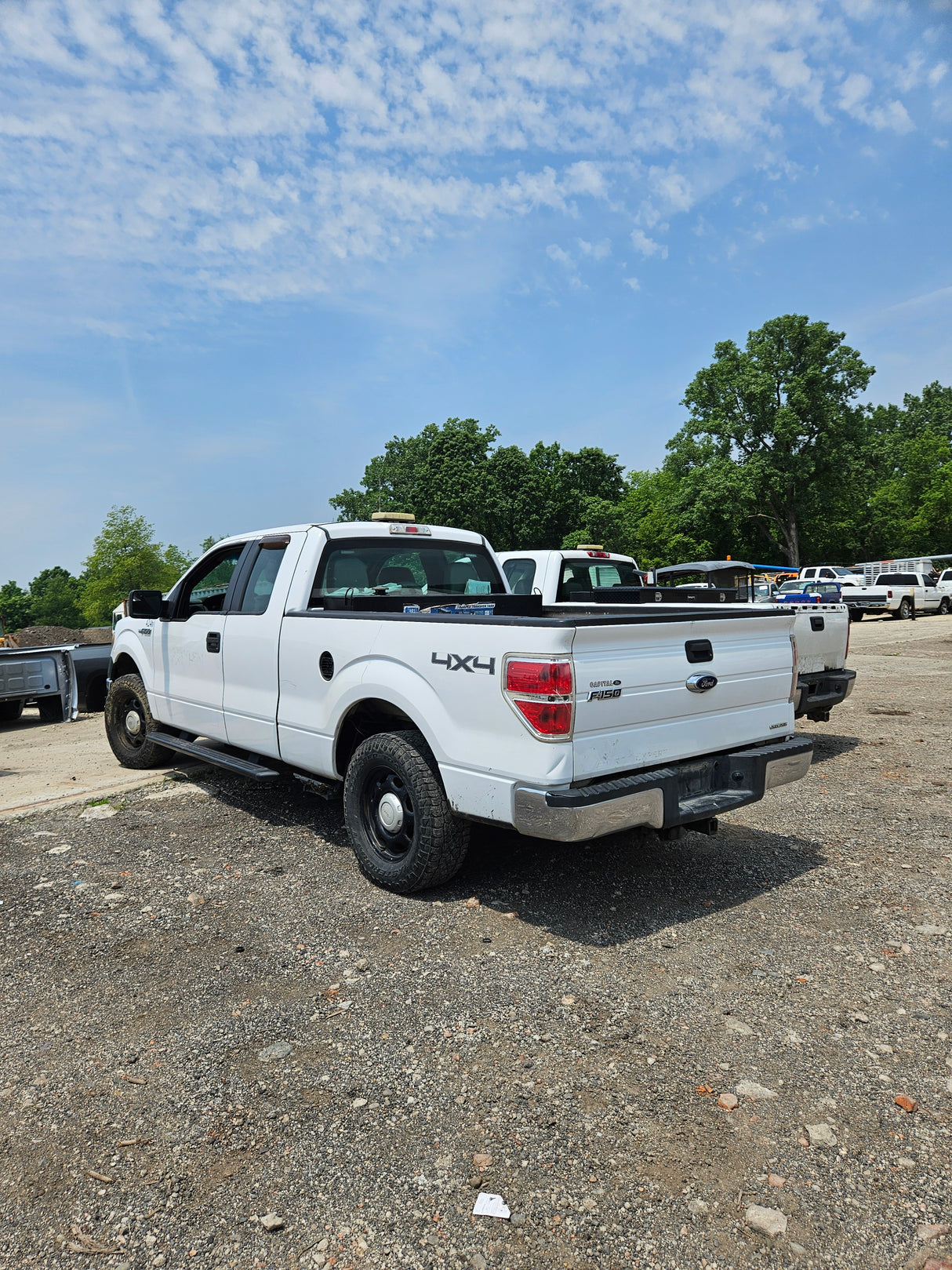 2010 Ford F-150 Extended Cab 6.5' Short Bed 4 Door  - FULL PART OUT
