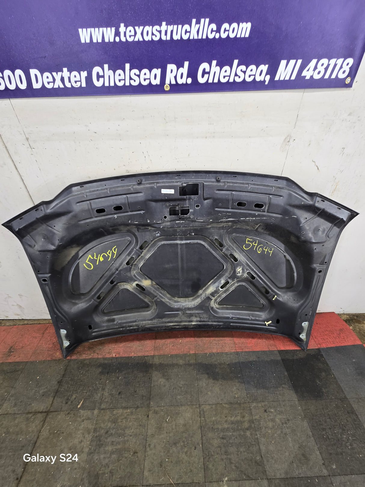 1999-2007 Ford Super Duty Hood F250 F350 F450 F550