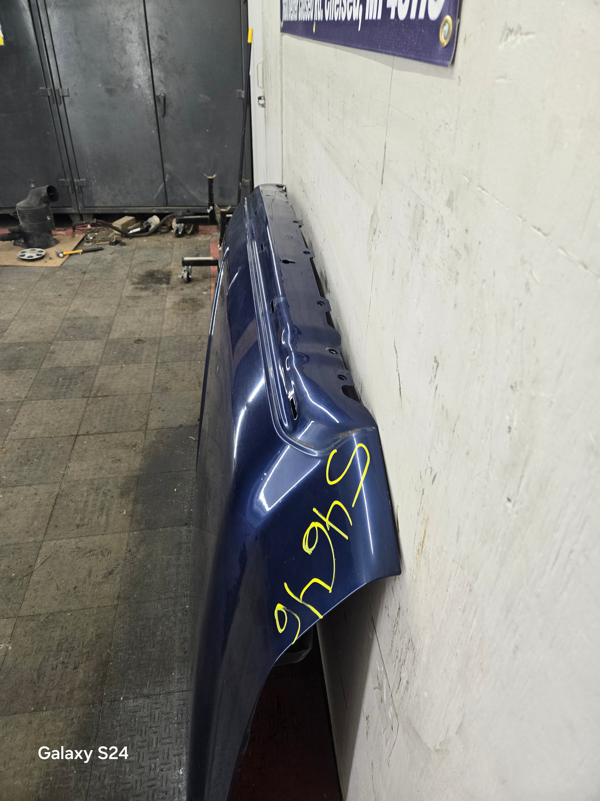 2008-2010 Ford Super Duty F250 F350 F450 F550 Hood