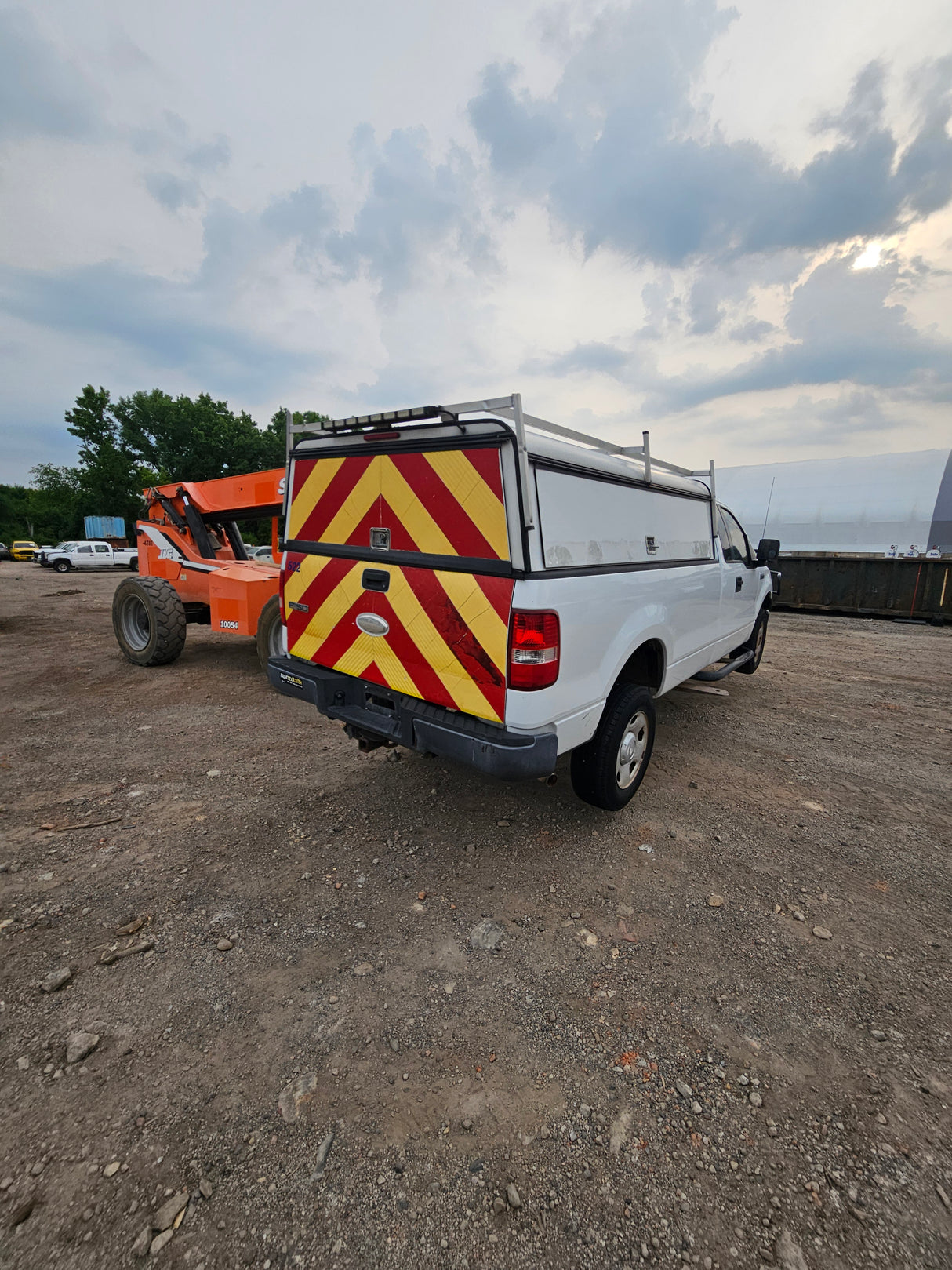 2007 Ford F-150 Extended Cab/Plus Cab 8' Long Bed 4 Door  - FULL PART OUT