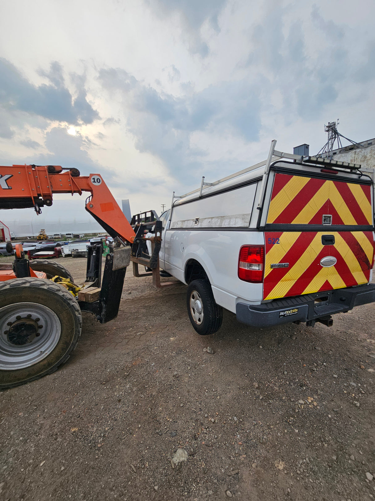 2007 Ford F-150 Extended Cab/Plus Cab 8' Long Bed 4 Door  - FULL PART OUT