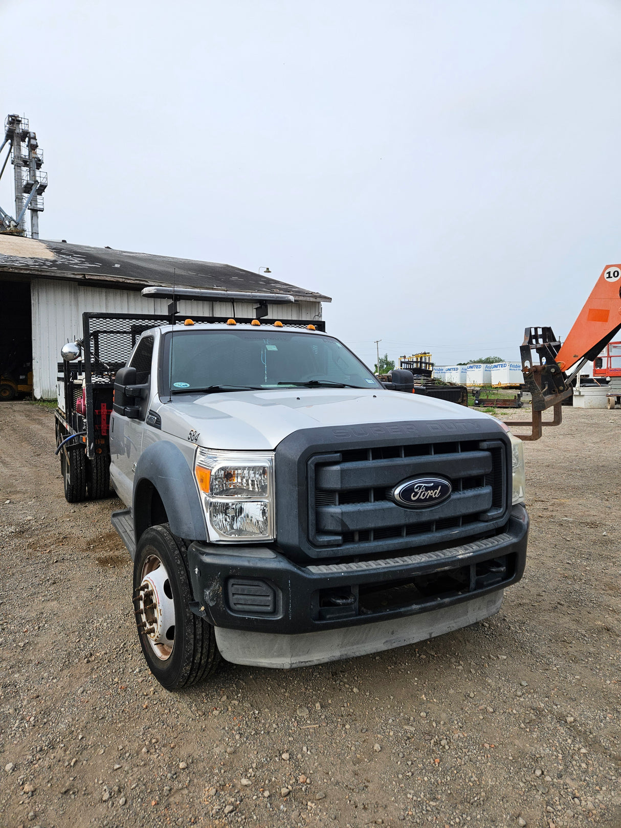 2012 Ford F-450 Super Duty Regular Cab Cab and Chassis 6.7L Power Stroke 2x4 Dual Rear Wheel - FULL PART OUT