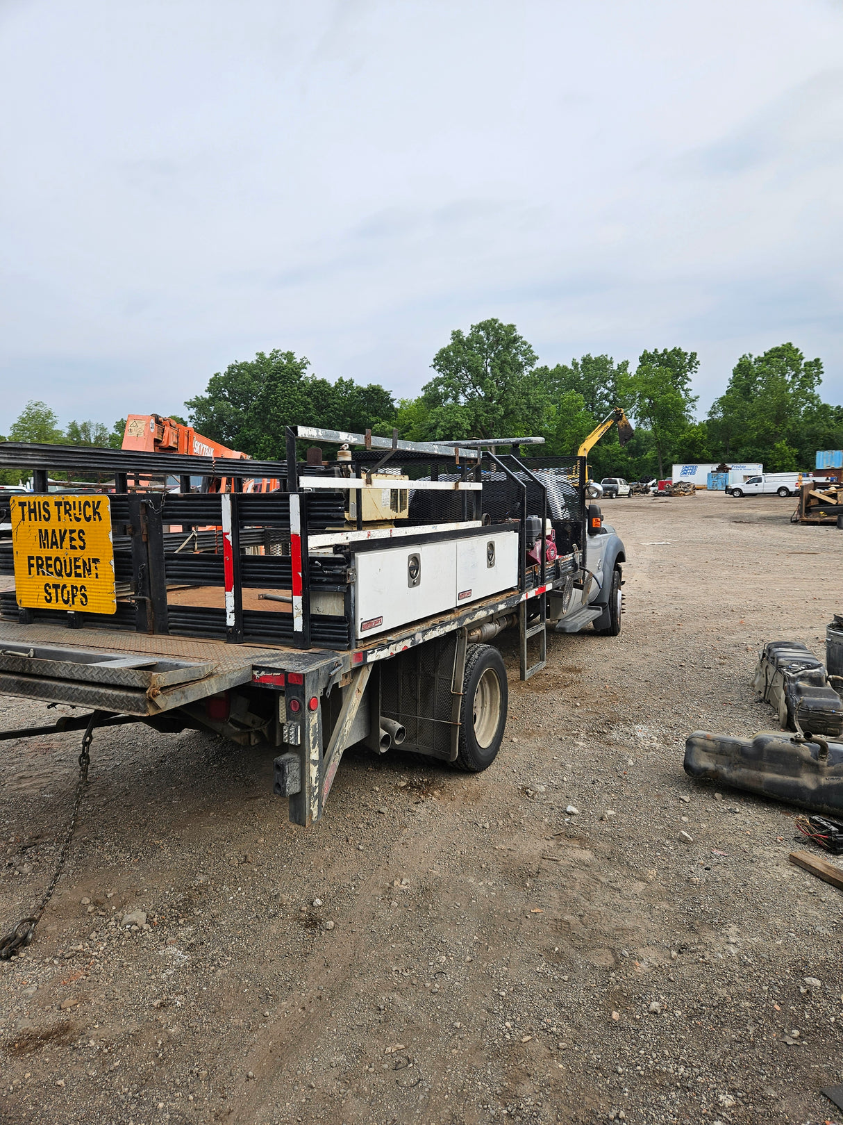 2012 Ford F-450 Super Duty Regular Cab Cab and Chassis 6.7L Power Stroke 2x4 Dual Rear Wheel - FULL PART OUT