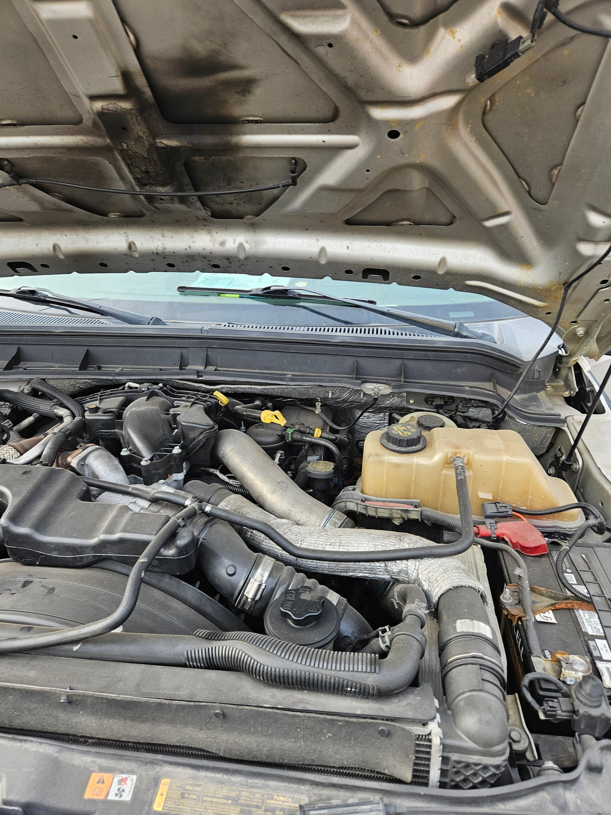 2012 Ford F-450 Super Duty Regular Cab Cab and Chassis 6.7L Power Stroke 2x4 Dual Rear Wheel - FULL PART OUT