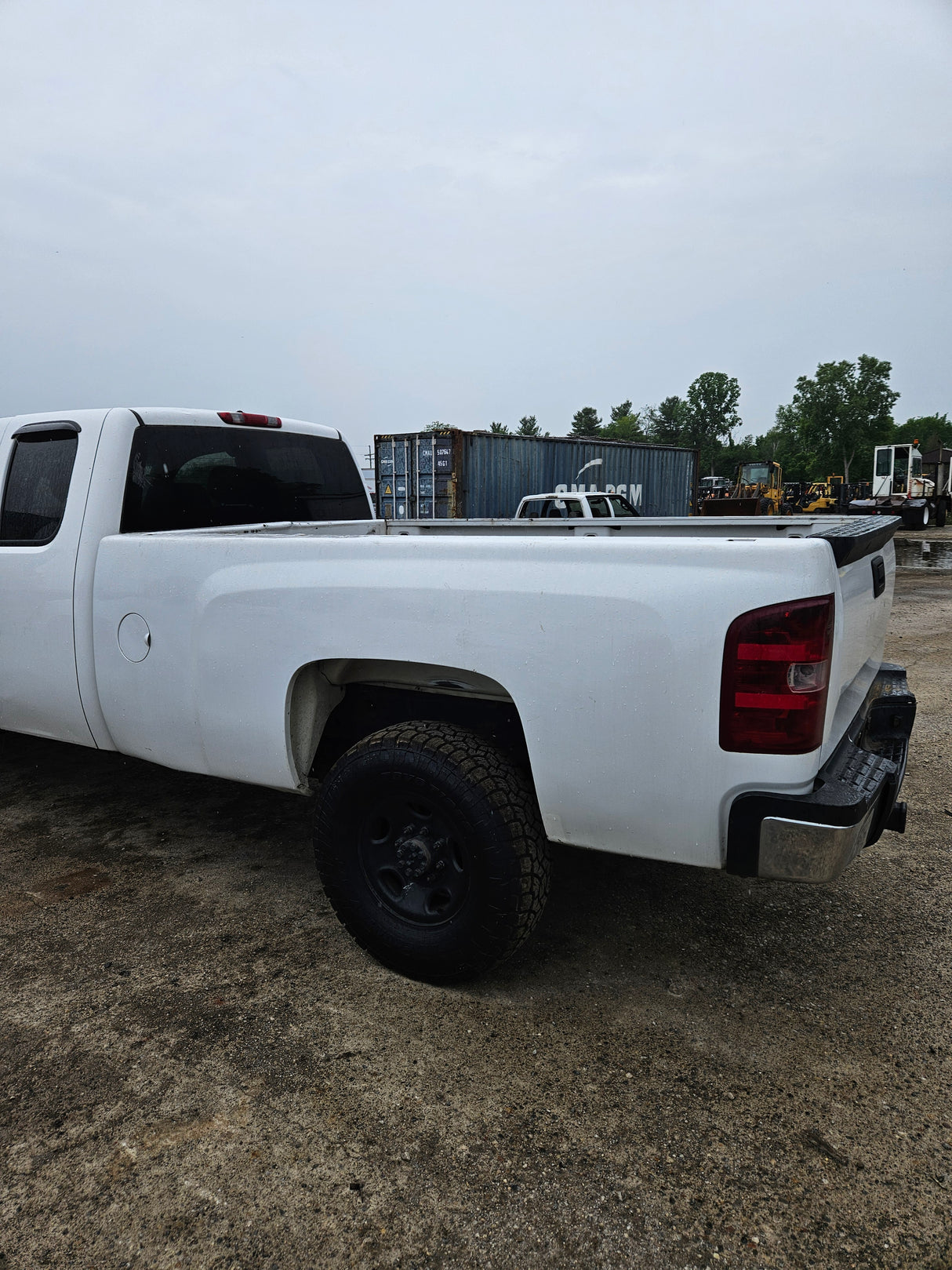 2008 Chevrolet Silverado 2500HD Extended Cab Long Bed 8' - FULL PART OUT