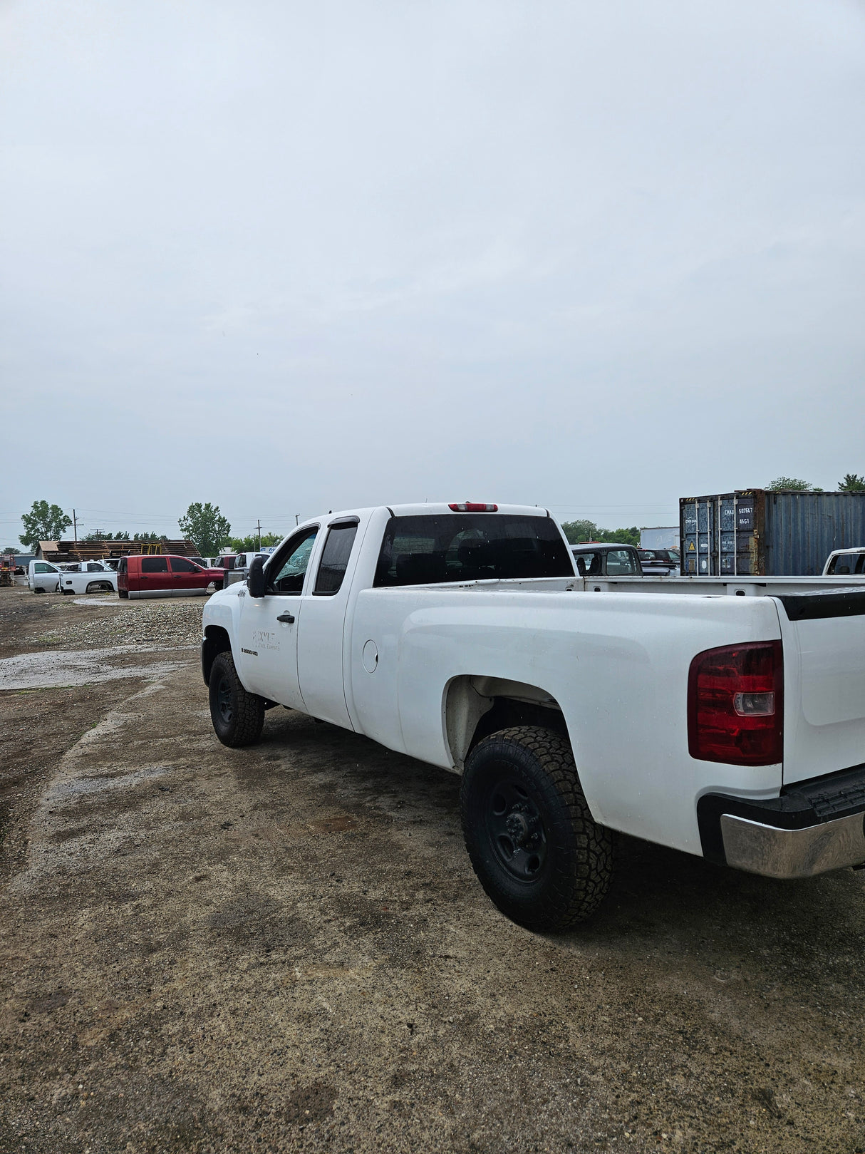 2008 Chevrolet Silverado 2500HD Extended Cab Long Bed 8' - FULL PART OUT