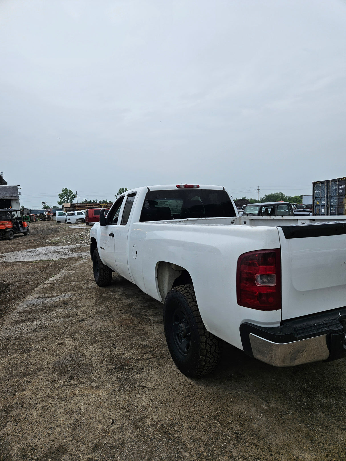 2008 Chevrolet Silverado 2500HD Extended Cab Long Bed 8' - FULL PART OUT