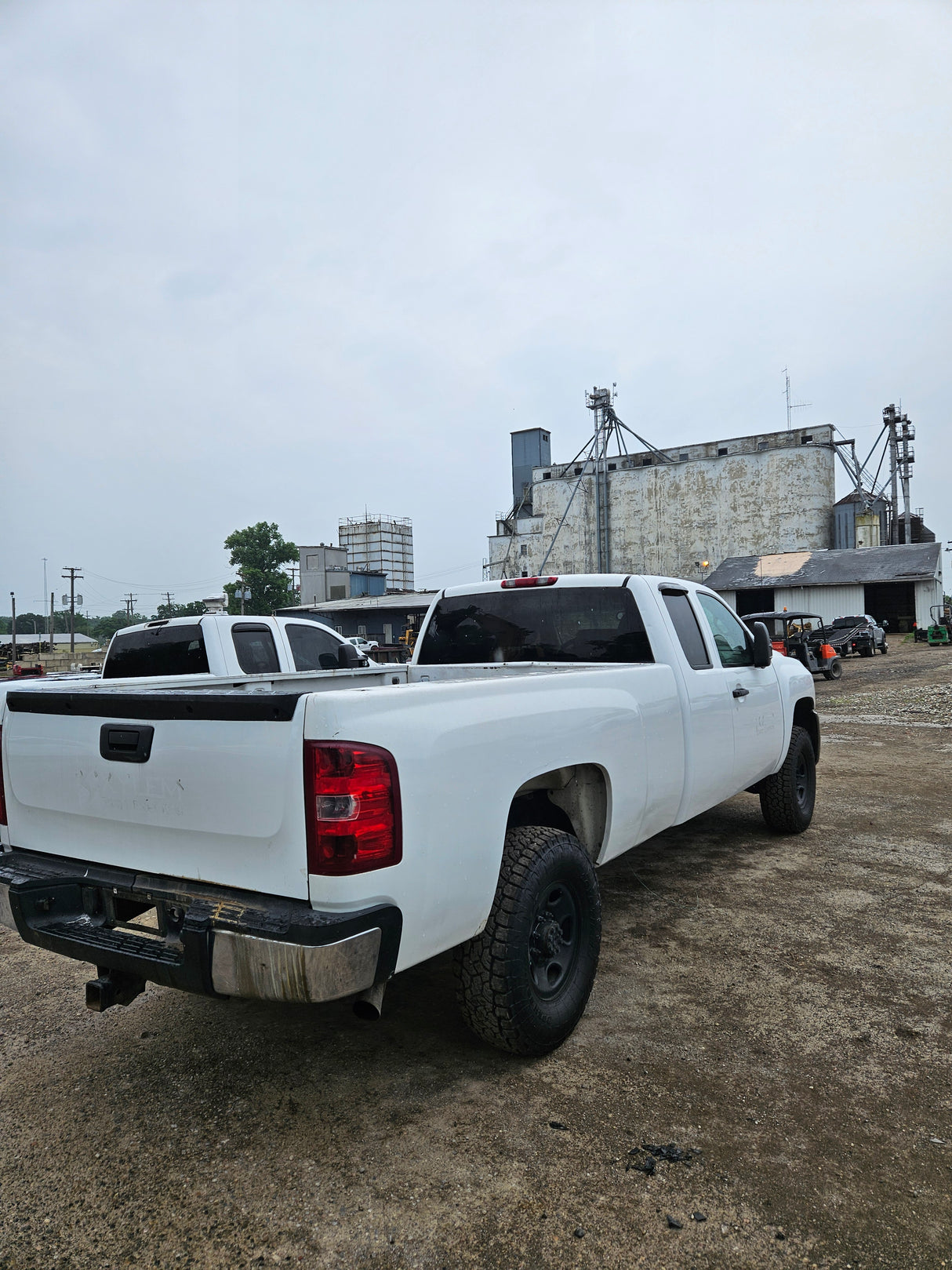 2008 Chevrolet Silverado 2500HD Extended Cab Long Bed 8' - FULL PART OUT