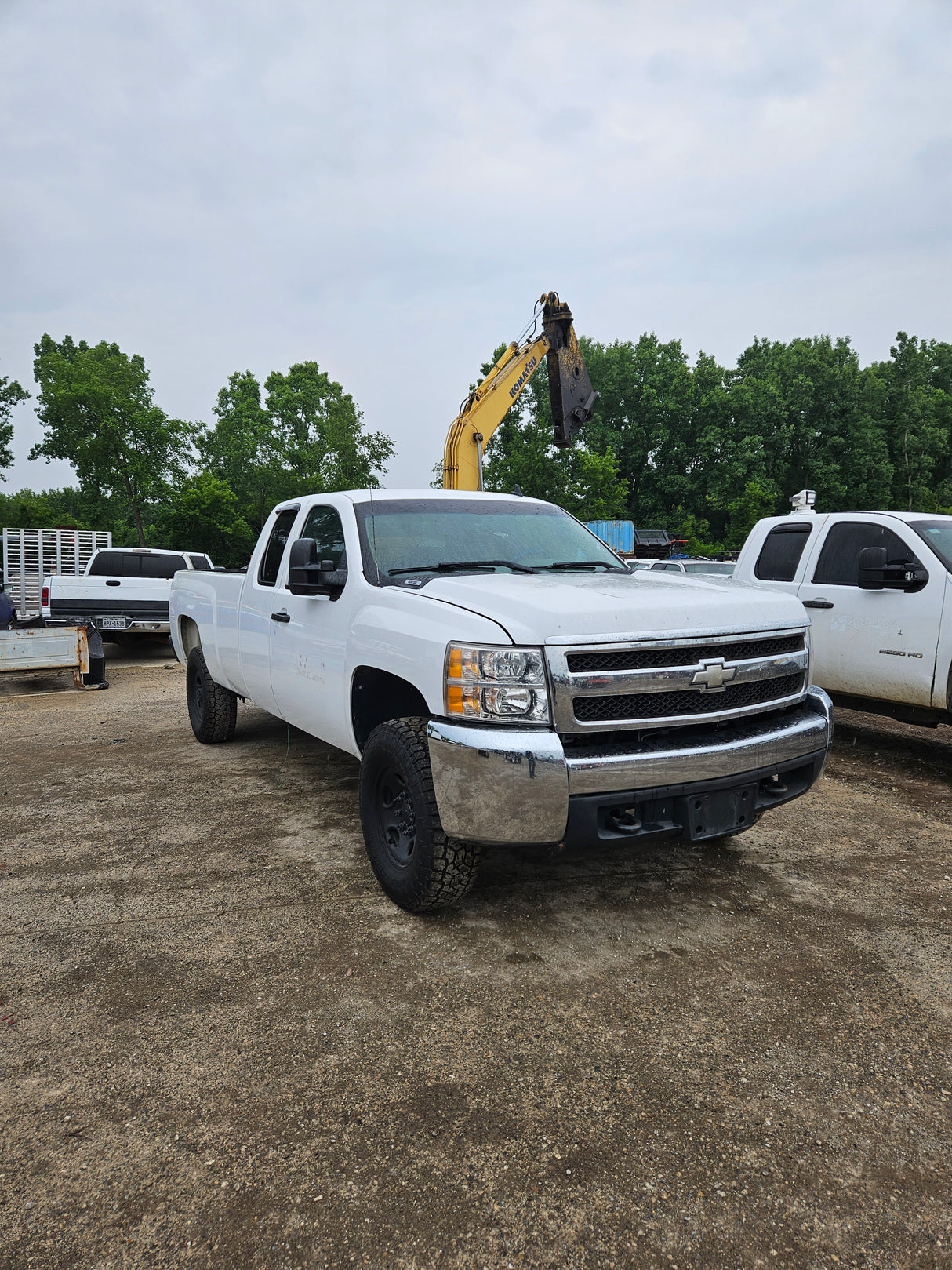 2008 Chevrolet Silverado 2500HD Extended Cab Long Bed 8' - FULL PART OUT