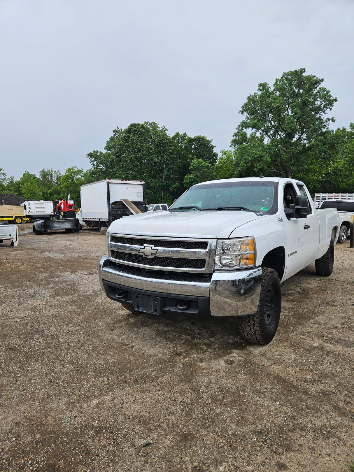 2008 Chevrolet Silverado 2500HD Extended Cab Long Bed 8' - FULL PART OUT