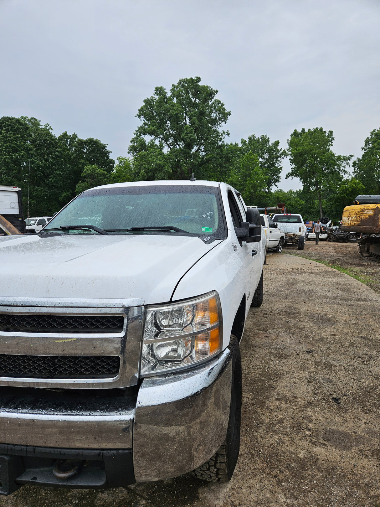 2008 Chevrolet Silverado 2500HD Extended Cab Long Bed 8' - FULL PART OUT