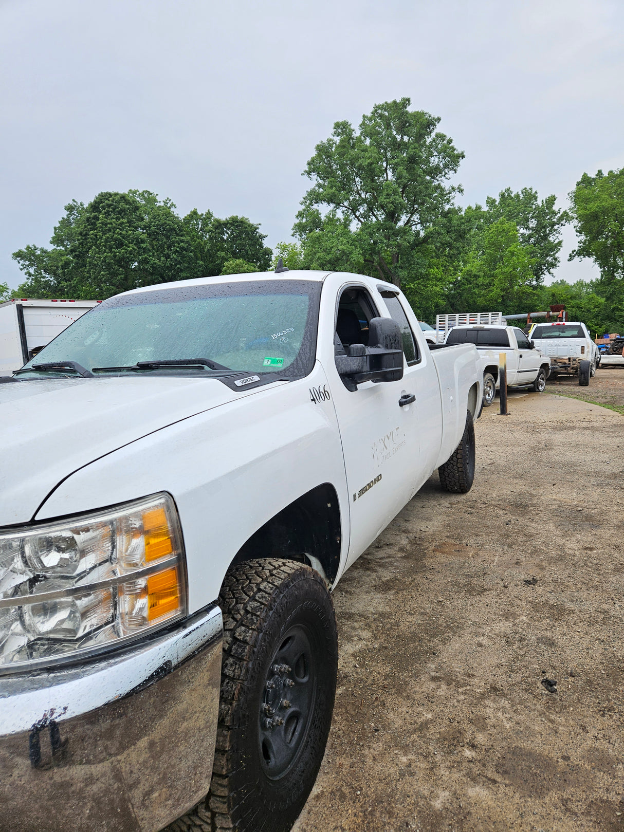 2008 Chevrolet Silverado 2500HD Extended Cab Long Bed 8' - FULL PART OUT