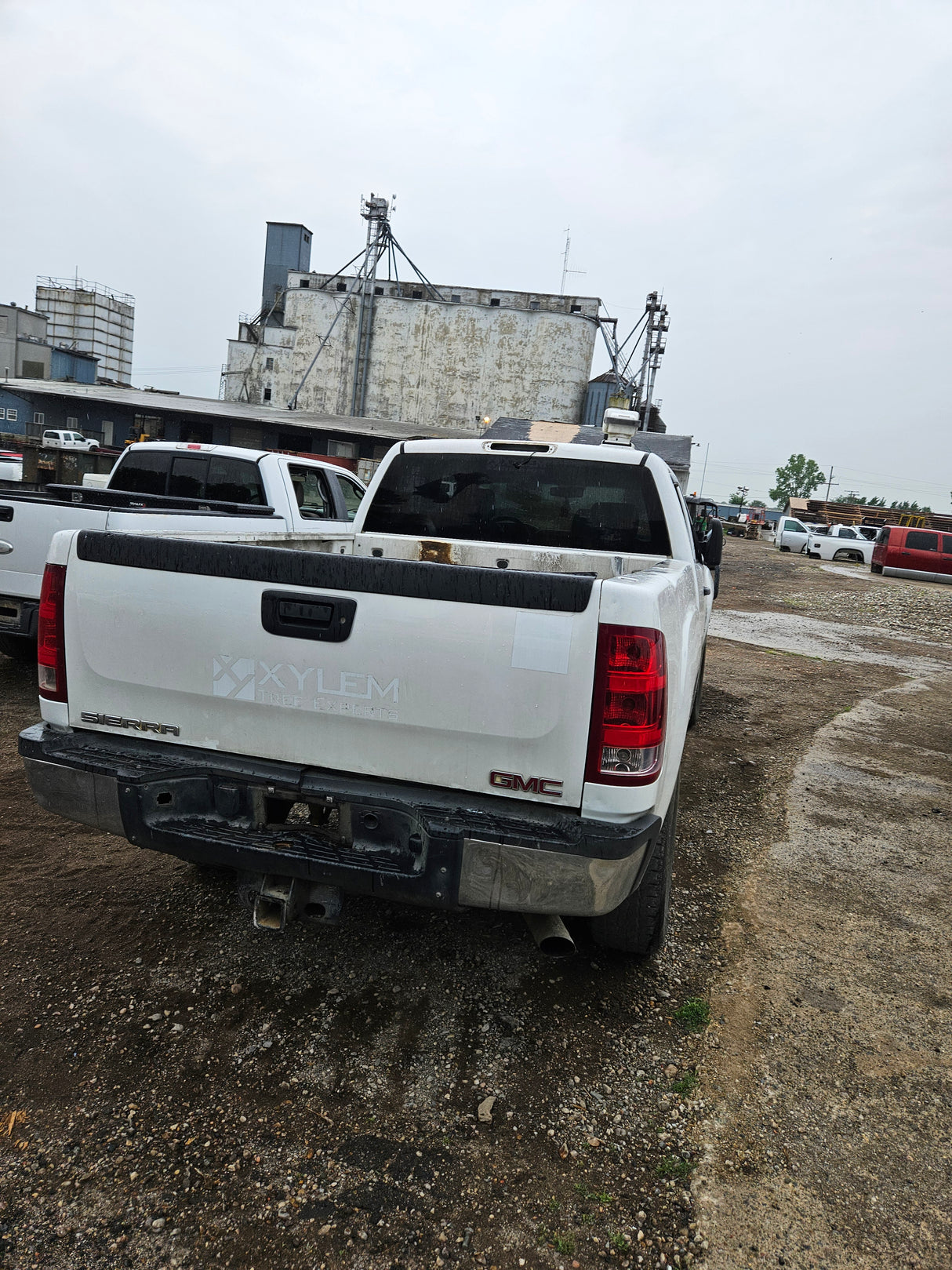 2011 GMC Sierra 2500HD 4x4 Extended Cab Long Bed 8' - FULL PART OUT
