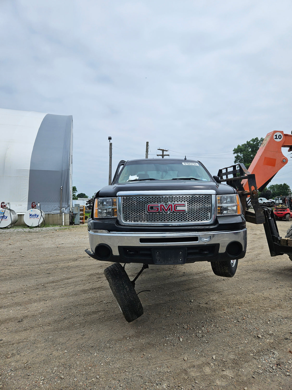 2011 GMC Sierra Extended Cab Short Bed 1500 - FULL PART OUT