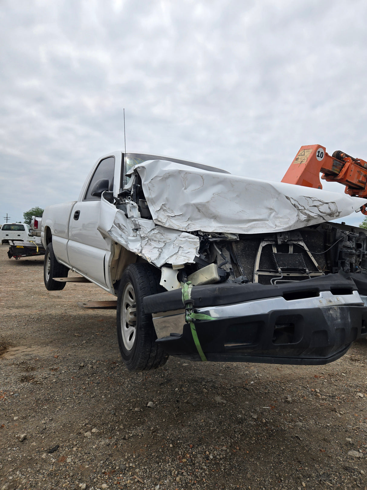 2007 Chevrolet Silverado 1500 Classic Cat Eye Regular Cab 8' Long Bed - FULL PART OUT
