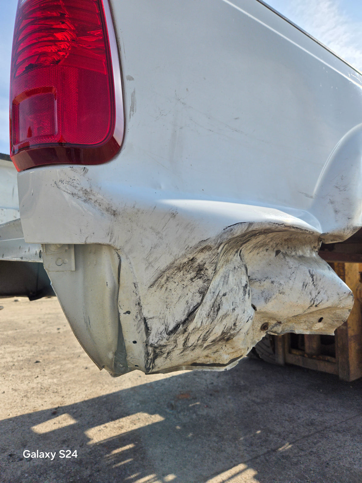 2011-2016 Ford F250 F350 Super Duty 6' 9" Short Truck Bed