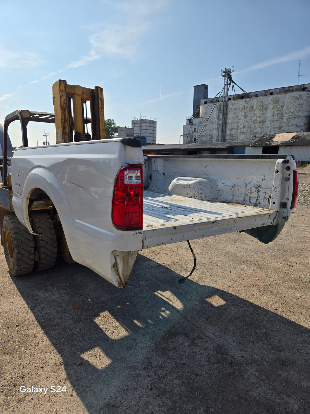 2011-2016 Ford F250 F350 Super Duty 6' 9" Short Truck Bed