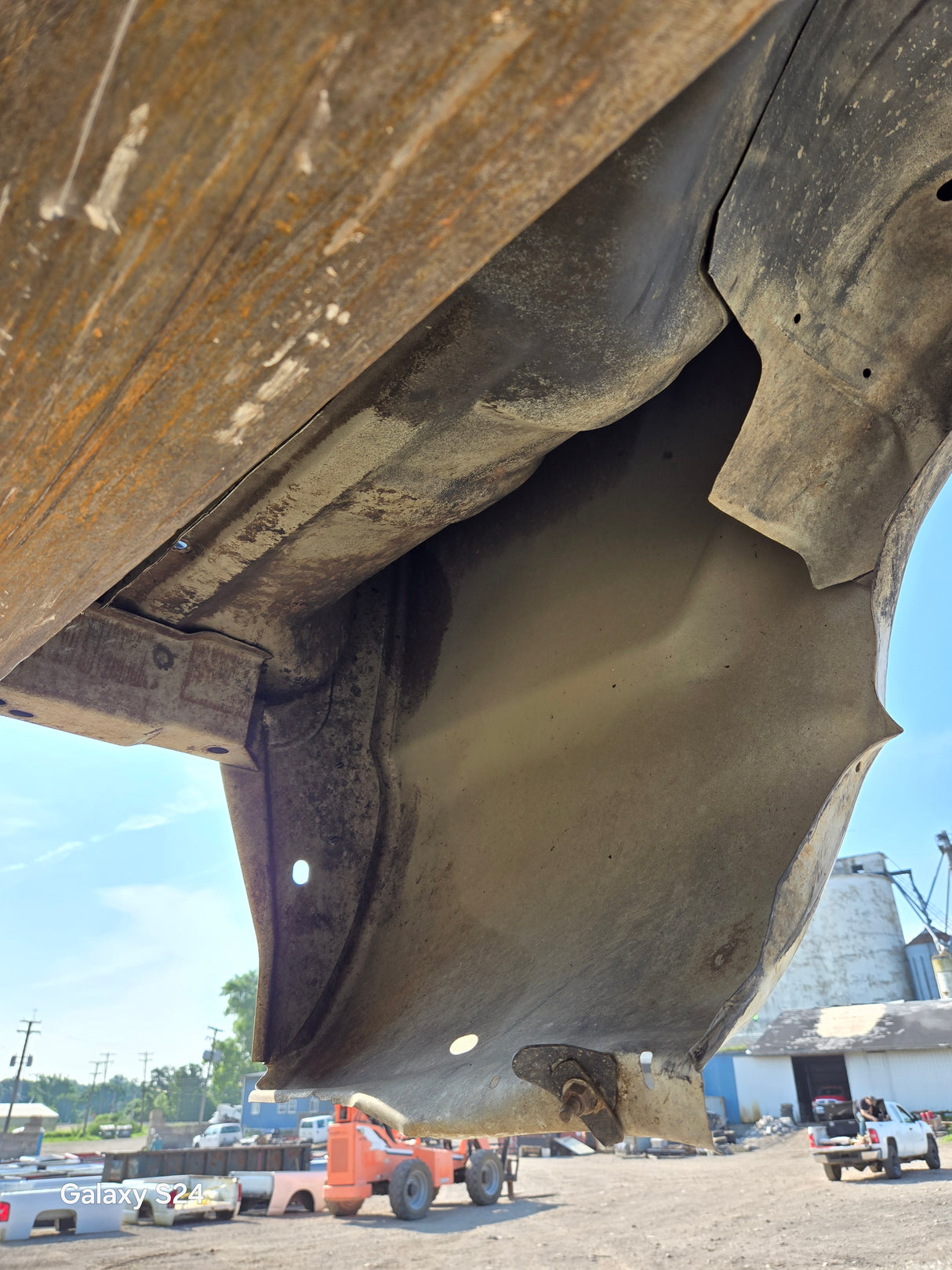 2011-2016 Ford F250 F350 Super Duty 6' 9" Short Truck Bed