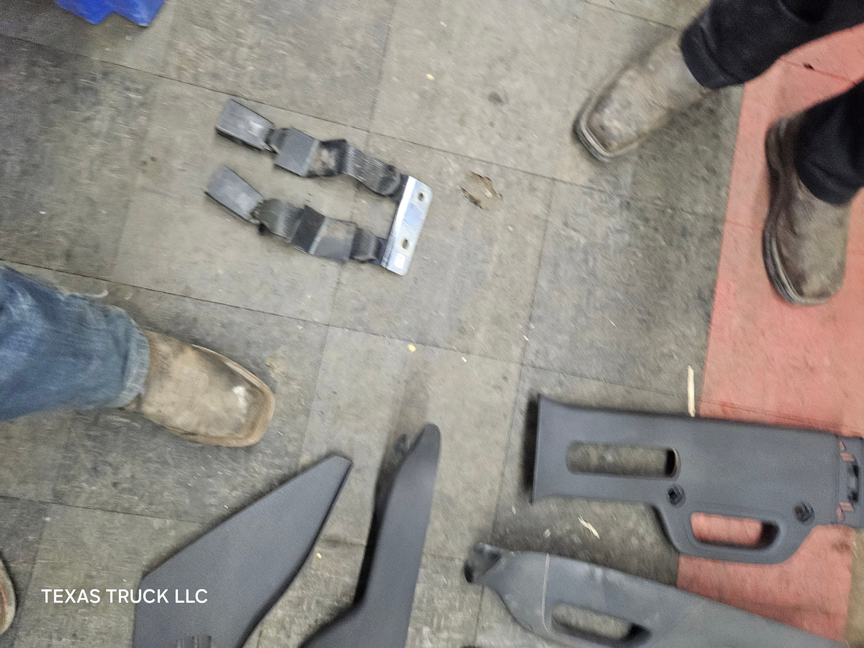 2013-2016 Ford F250 F350 F450 F550 Super Duty Crew Cab Complete Lariat Interior