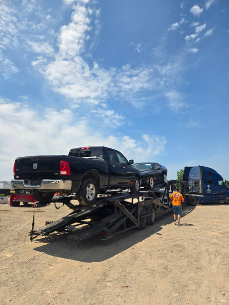 2012 Dodge Ram 1500 Crew Cab Short Bed 4th gen - FULL PART OUT