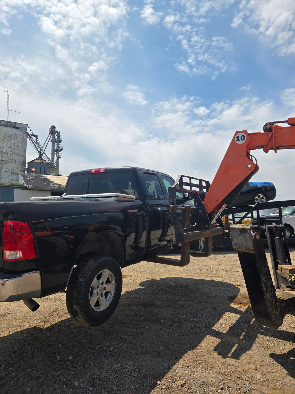 2012 Dodge Ram 1500 Crew Cab Short Bed 4th gen - FULL PART OUT