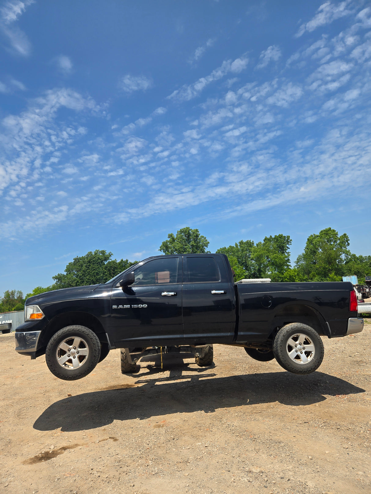 2012 Dodge Ram 1500 Crew Cab Short Bed 4th gen - FULL PART OUT