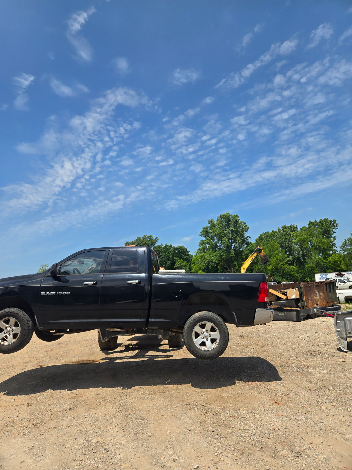 2012 Dodge Ram 1500 Crew Cab Short Bed 4th gen - FULL PART OUT