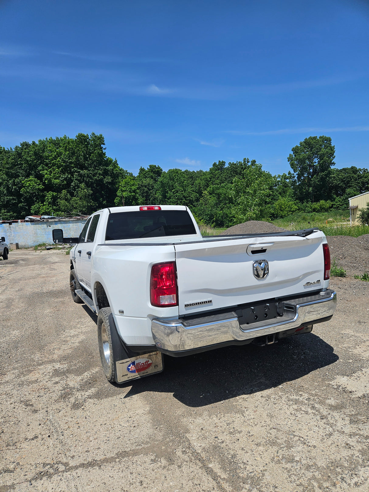 2017 Dodge Ram Cummins 3500 Crew Cab 8' Long Bed Dually 4x4 4th gen - FULL PART OUT
