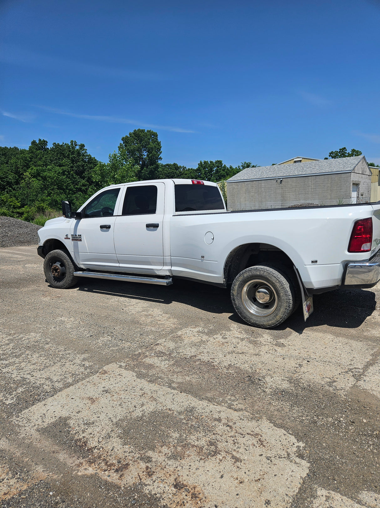 2017 Dodge Ram Cummins 3500 Crew Cab 8' Long Bed Dually 4x4 4th gen - FULL PART OUT