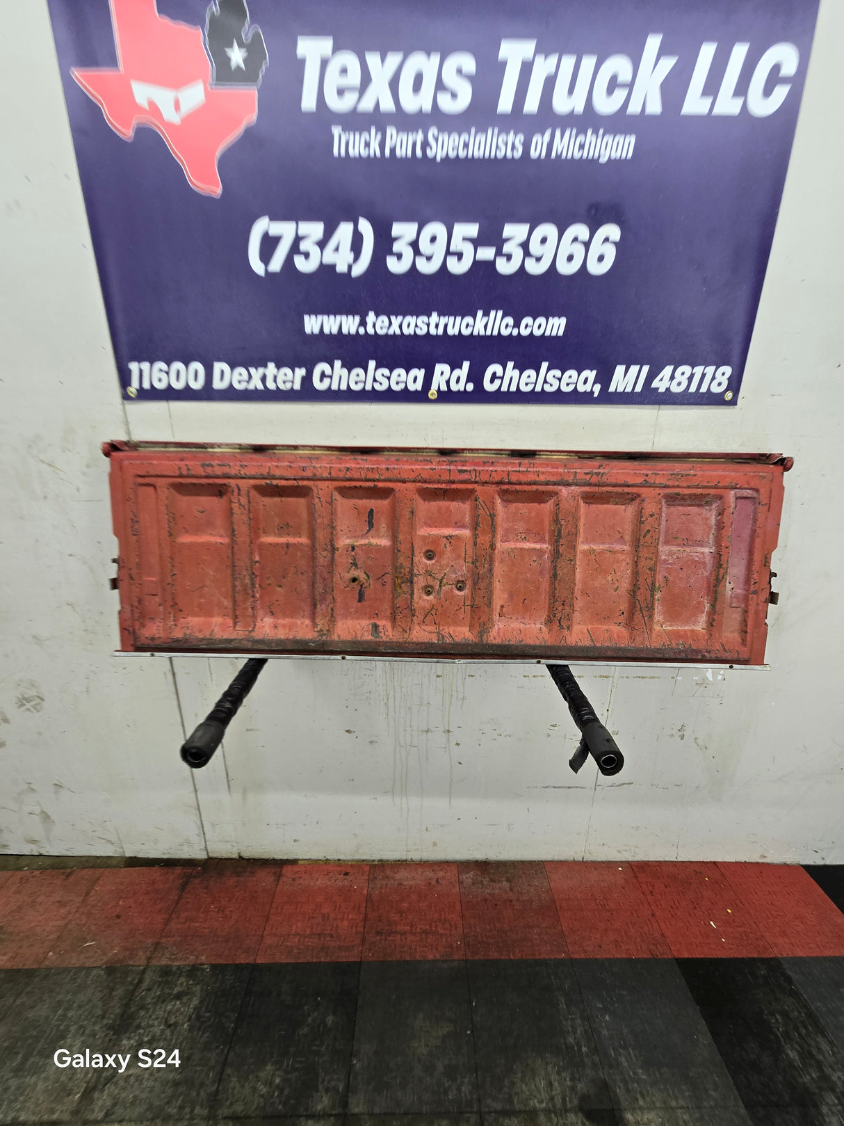 1973-1987 Chevrolet / GMC Square Body Tailgate C10 C15 C20 C25 C35 K10 K15 K20 K25 K35