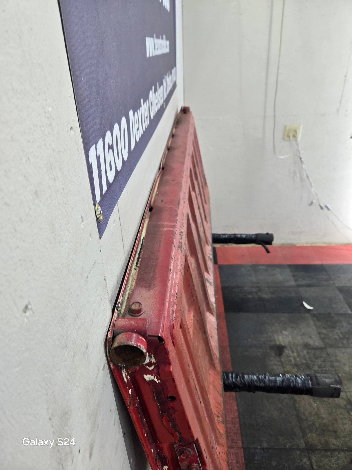 1973-1987 Chevrolet / GMC Square Body Tailgate C10 C15 C20 C25 C35 K10 K15 K20 K25 K35