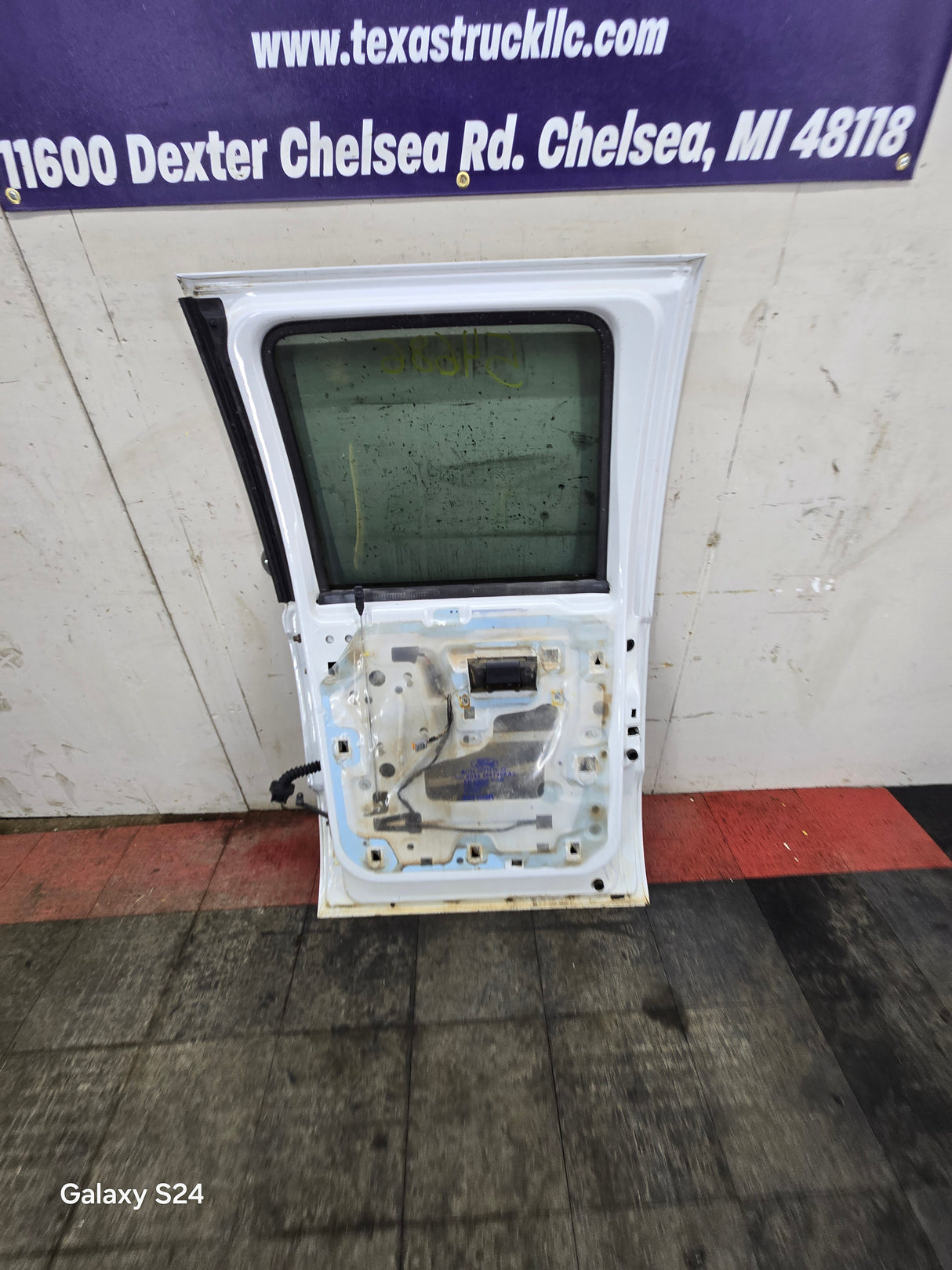 1999-2011 Ford Super Duty RH Passenger Side Rear Crew Cab Door F250 F350 F450 F550