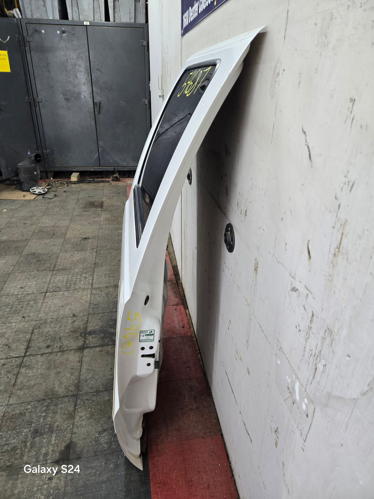 2012-2016 Ford Super Duty Driver Side Rear Door LH Crew Cab F250 F350 F450 F550