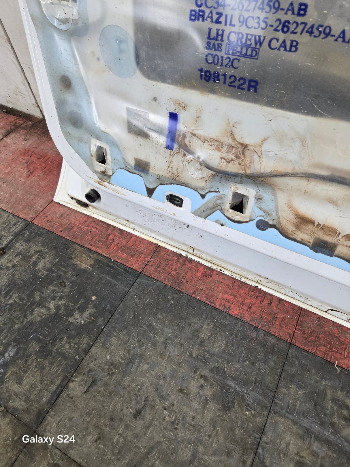 2012-2016 Ford Super Duty Driver Side Rear Door LH Crew Cab F250 F350 F450 F550