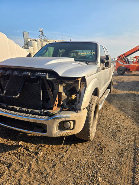 2005 Ford F-350 Super Duty 6.0L Power Stroke Crew Cab Short Bed 2wd - FULL PART OUT