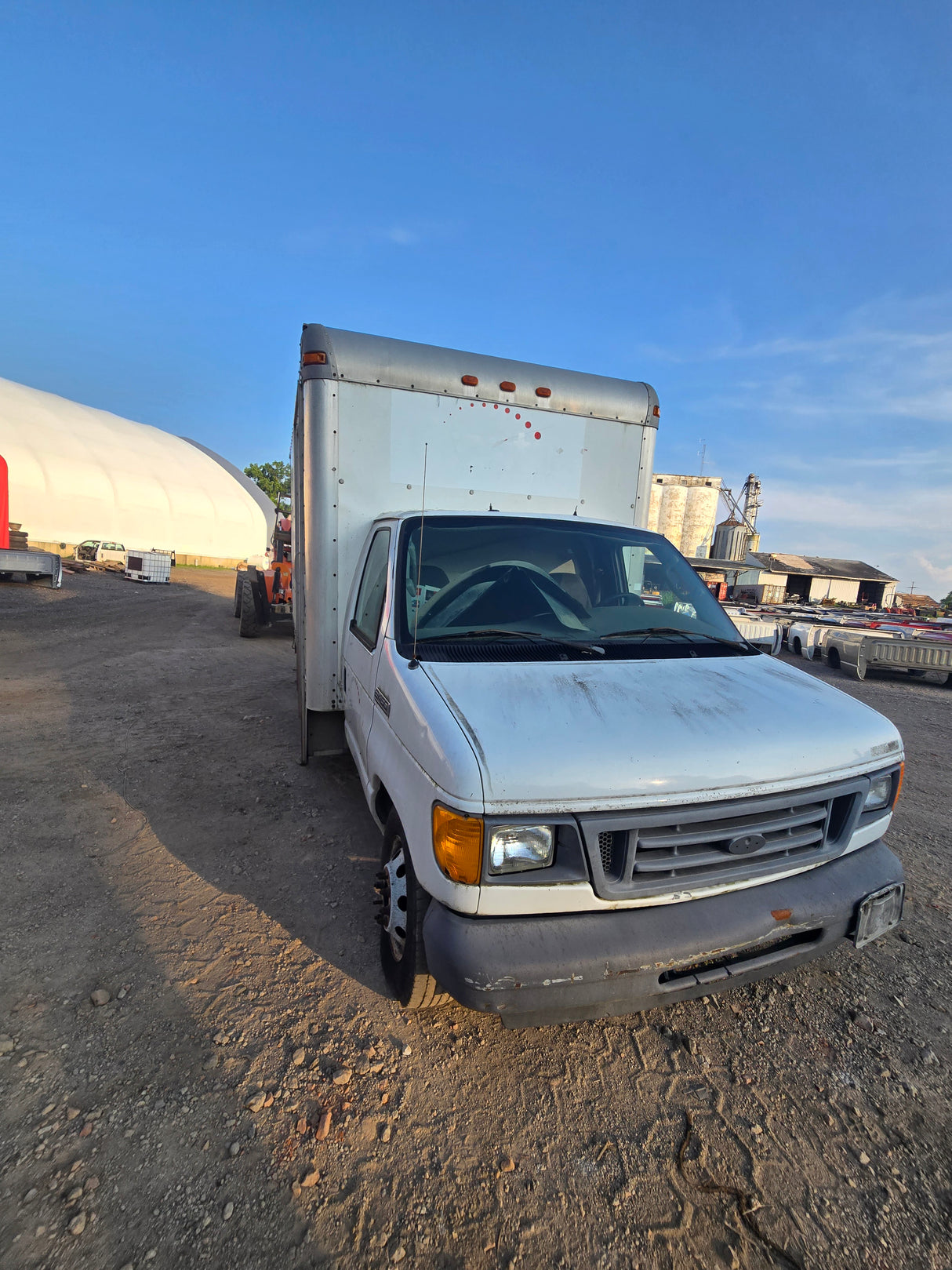 2006 Ford E-450 Express Van Cut Away 6.0L Power Stroke - FULL PART OUT