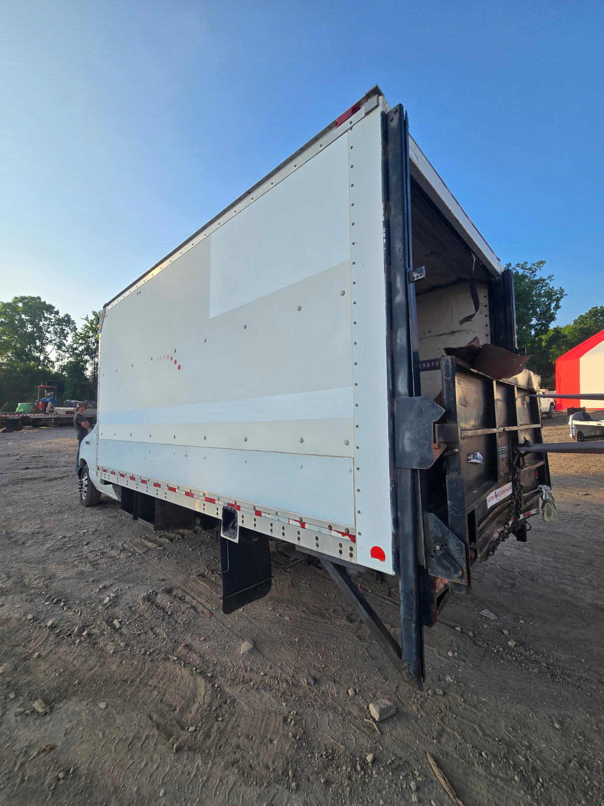 2006 Ford E-450 Express Van Cut Away 6.0L Power Stroke - FULL PART OUT