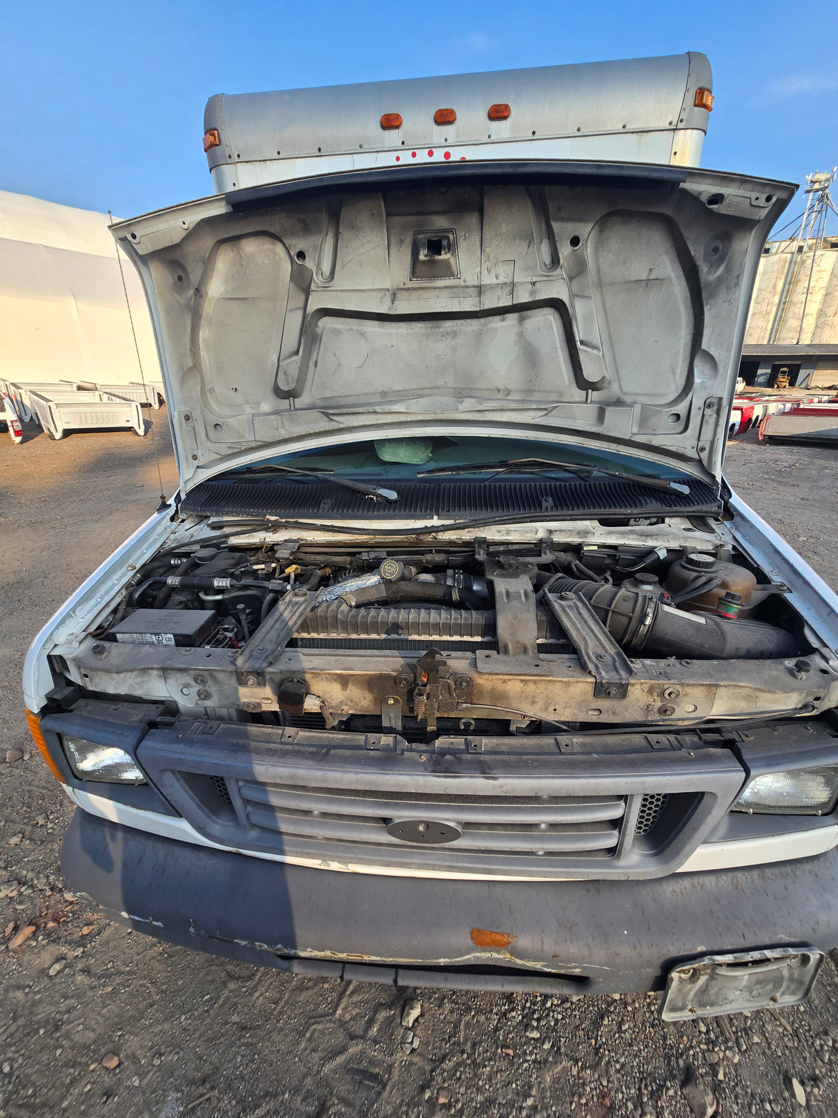 2006 Ford E-450 Express Van Cut Away 6.0L Power Stroke - FULL PART OUT