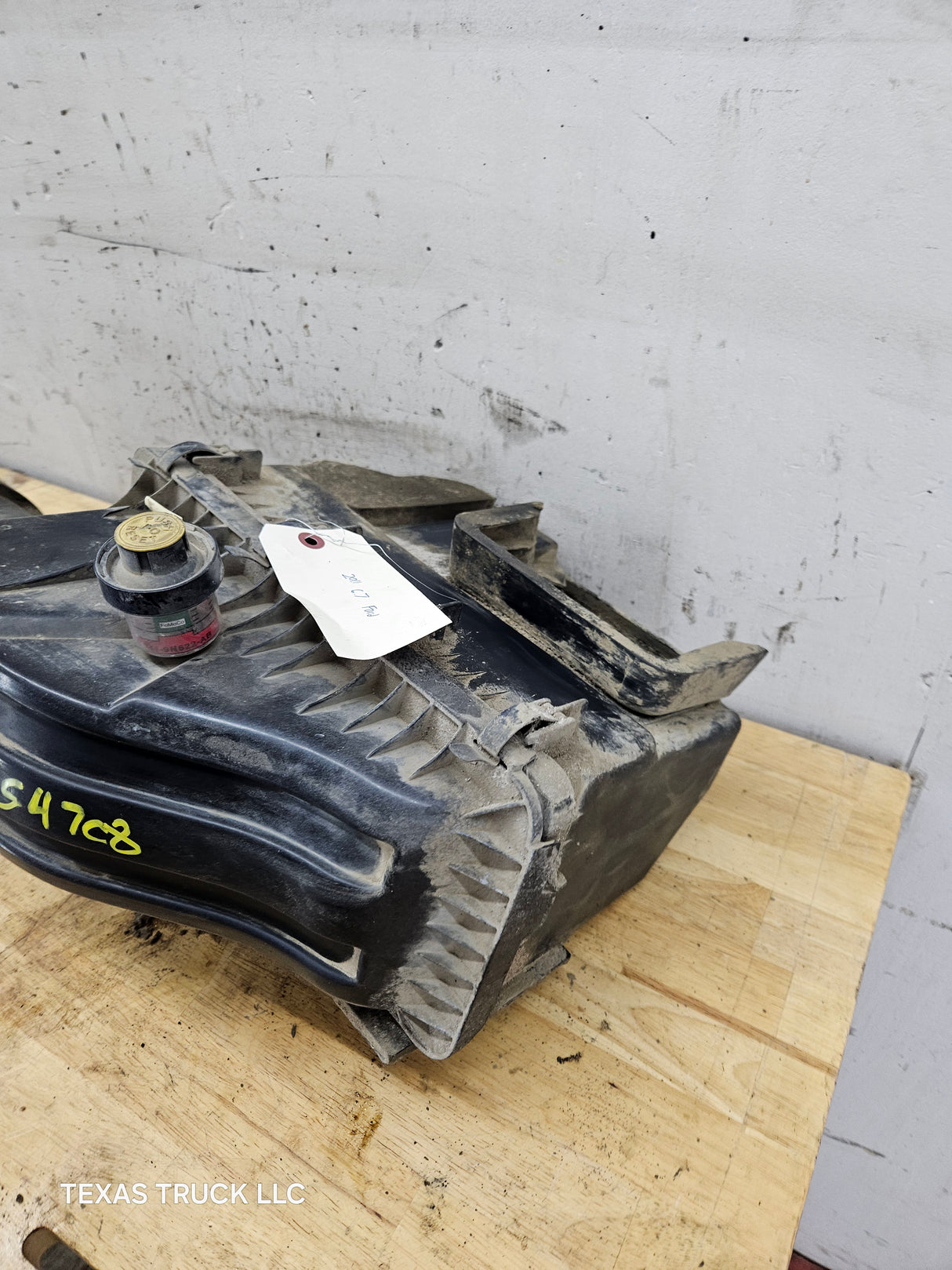 2011-2016 6.7 Power Stroke Diesel Air Intake Tube Duct Pipe & Air Filter Box & Lid OEM BC34-9F805-CB Ford Super Duty F250 F350 F450 F550