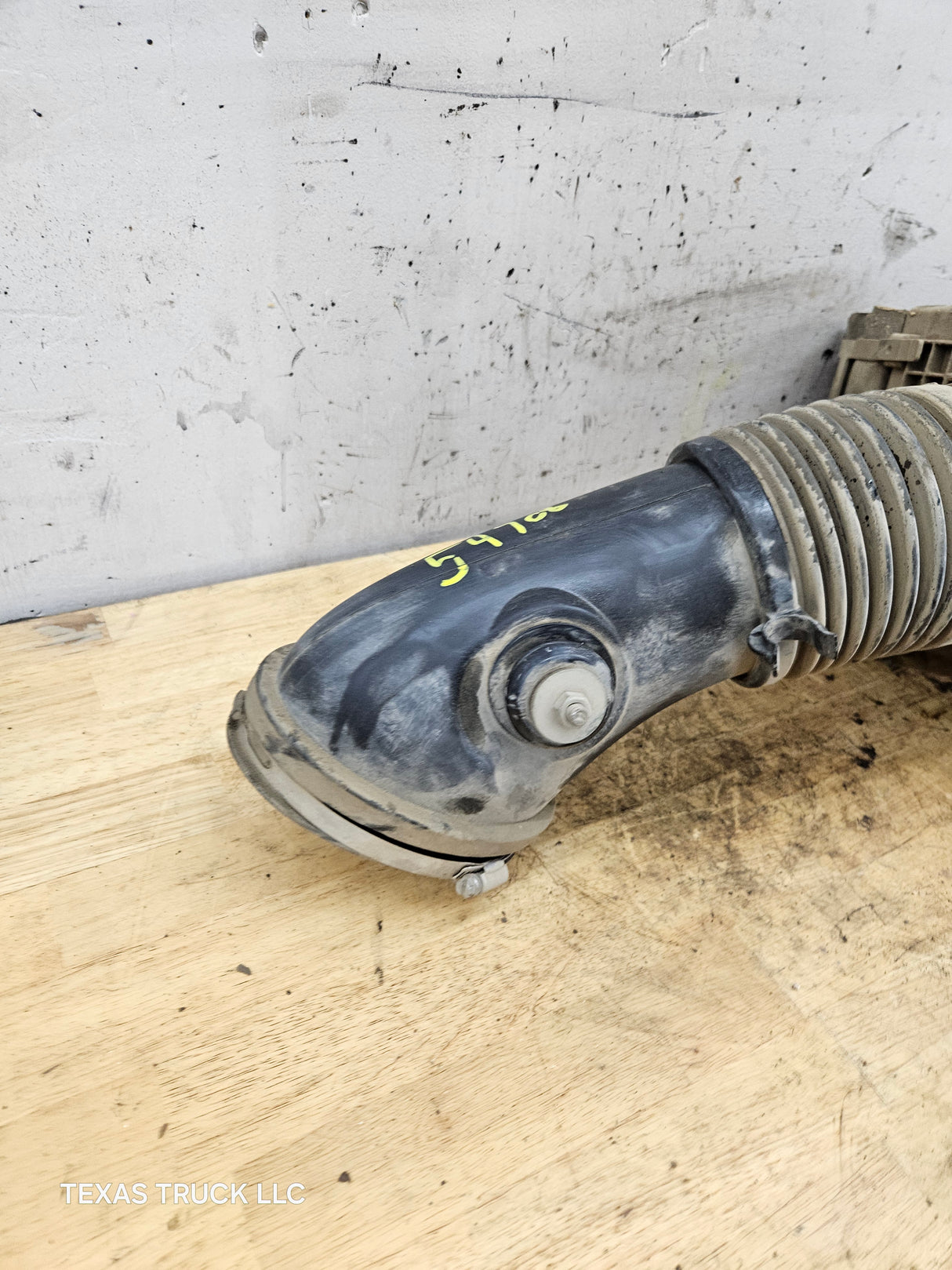 2011-2016 6.7 Power Stroke Diesel Air Intake Tube Duct Pipe & Air Filter Box & Lid OEM BC34-9F805-CB Ford Super Duty F250 F350 F450 F550